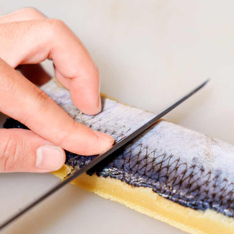 Dao dùng để cắt sushi phải đạt độ sắc bén cực cao
